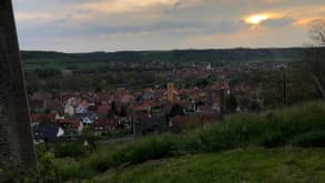 Sommerhausen - Trip with a friend - Lets get a glass of wine