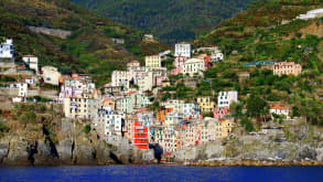 Manarola - Visit the birthplace of pesto - Riomaggiore