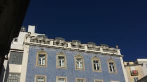 Lisbon - Eat the pastel de Belem and visit a beautiful city! - Buildings decorated with mosaics