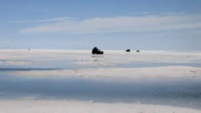 Uyuni - Salar de Uyuni, the largest Salt Flat in the world - null