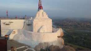 Hampi - Bouldering and Panorama - Hanuman temple Hampi