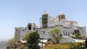 Udaipur - Teaching English and helping market the Homestay - null