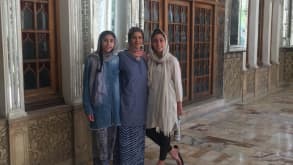 Nasir al-Mulk Mosque - visit a friend - null