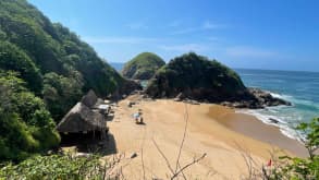 Playa Zipolite - Beach life at it's finest, LGTBQ-friendliness, nude beaches - Playa Amor