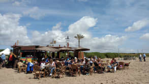 Baix Llobregat - A bike ride trough the beach - null