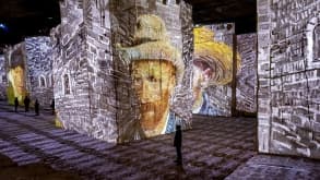 Les Baux-de-Provence - Discover some of the most famous works of art in Les carrières de Lumières - null