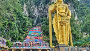 Batu Caves - I wanted to see the wonders of the world. - null