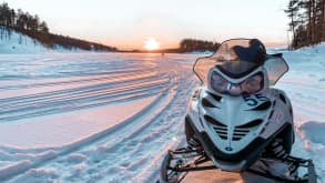 Skellefteå - Snowmobile safari - Snowmobile in the sunset