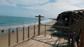 Máncora District - Have some time at the beach and Party a little while - The edge of the beach