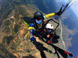 Paragliding with Paravolar