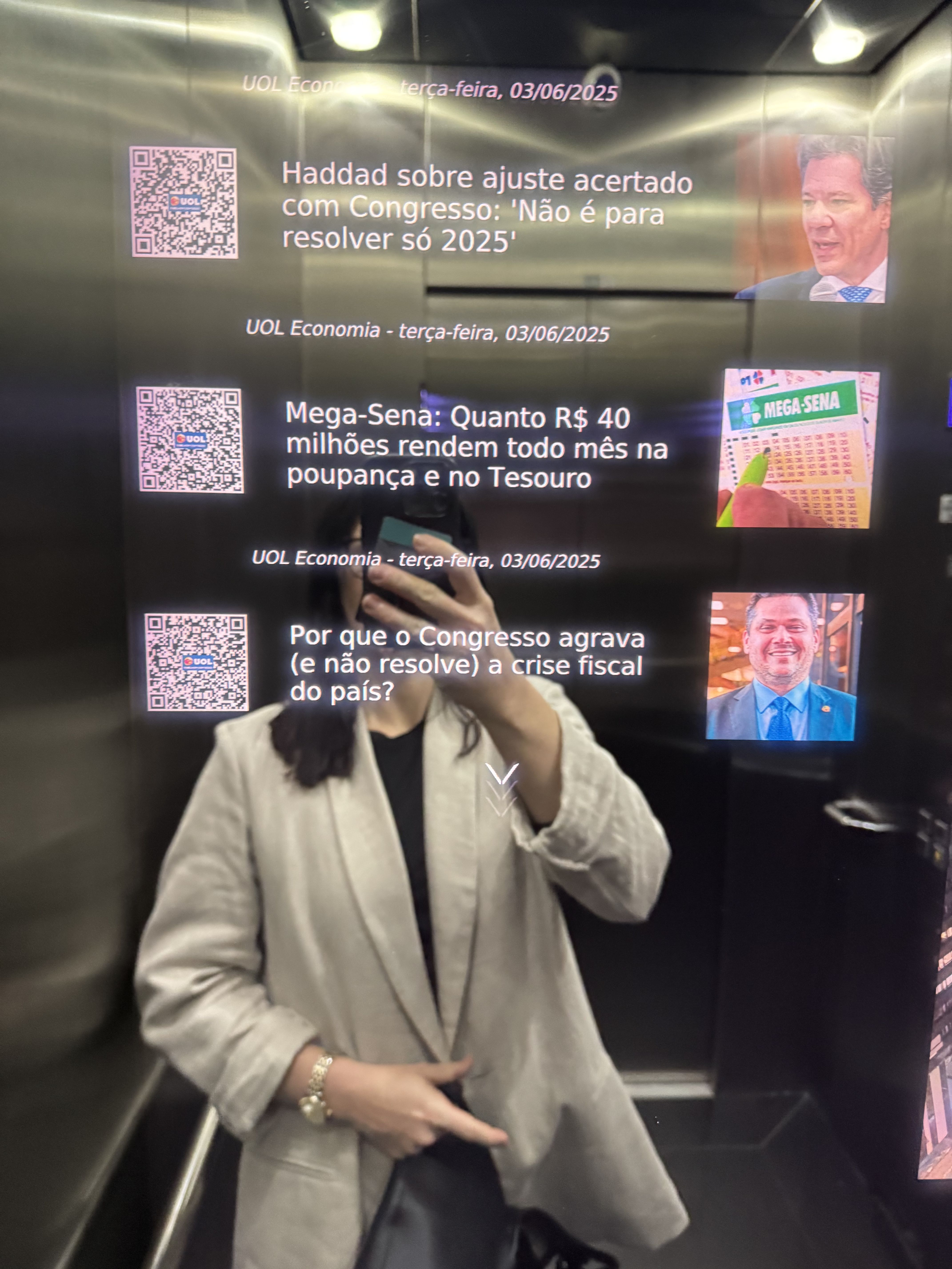 Do You Really Need to Go Full MySpace on Instagram?