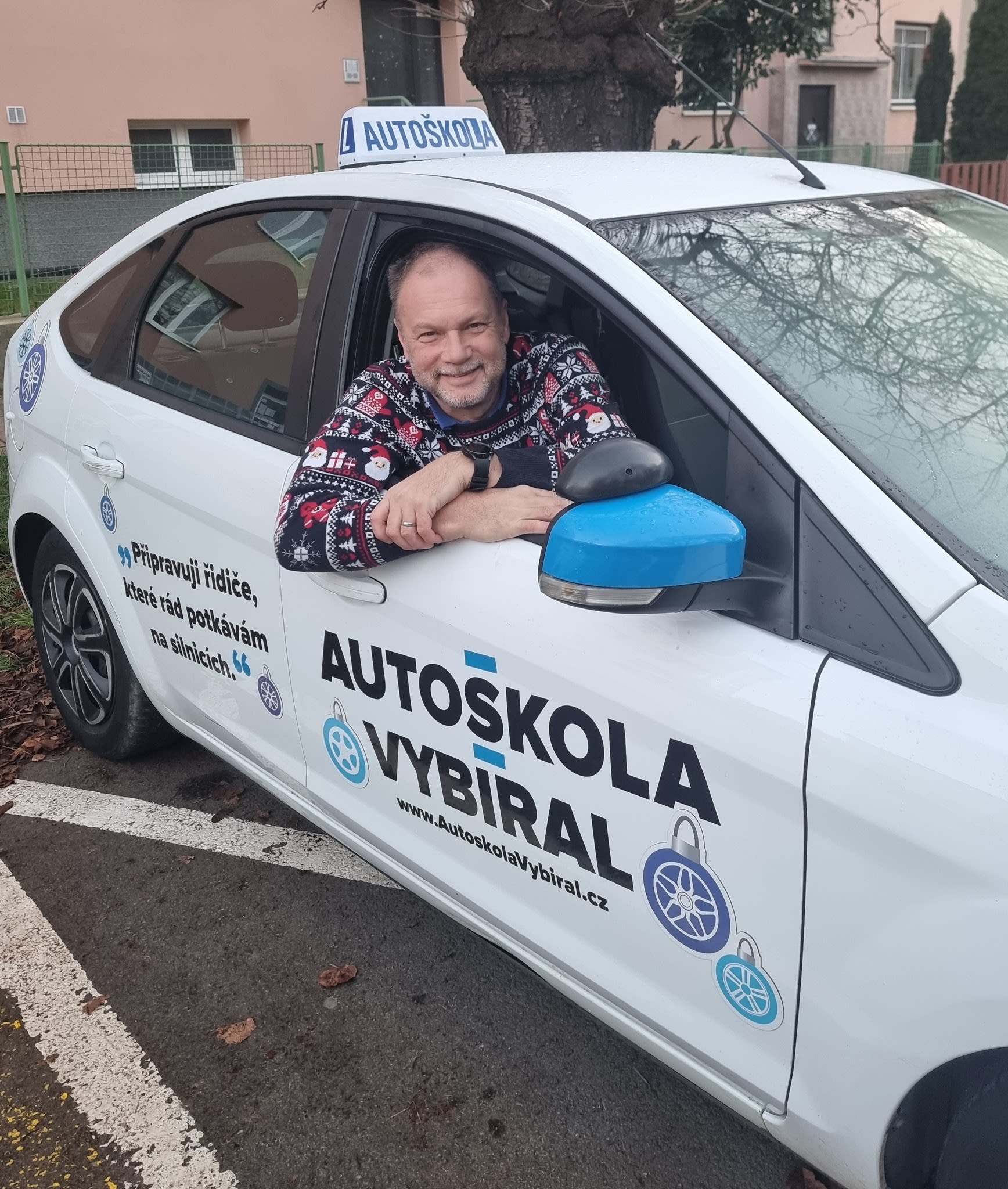 Autoškolní auto na Advent 2024