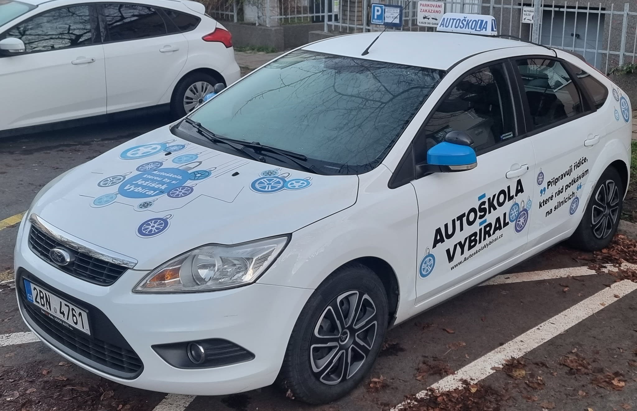 Autoškolní auto na Advent 2024