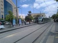 הקמת גוף מתאם בין עיריית חולון התושבים וחברת נת&quot;ע בנושא הרכבת הקלה
