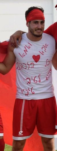 معآ لنجمع اصواتنا لارجاع براء قاسم للنادي الرياضي الطي