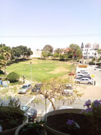 מותר לצאת מבית הספר בזמן ההפסקות