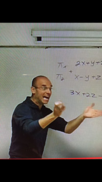 דחיית הבגרות בפיזיקה עד החזרת סרטוני עידו מרבך הנסיך