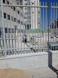 תחילת השנה בקומפלקס הגנים באתר הבנייה בהמשורר 8 הדר גנים