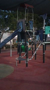החלפת המגלשה בגינת ריקליס, רחוב פליטי הספר תל אביב