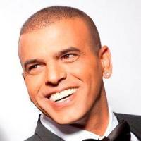 גם לתושבי רחובות מגיע מופע של אייל גולן