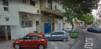 חניה באדום לבן בקורדובירו לשעות הלילה