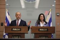 להמשיך את הדרך הפוליטית של נפתלי בנט ואיילת שקד