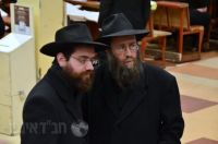 החלפת ההנהלה הגשמית - ישיבת תות״ל המרכזית 770