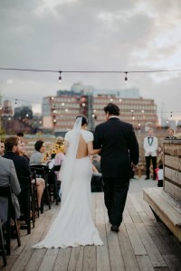 חתונה לא דוחים! גם אנחנו אזרחים...