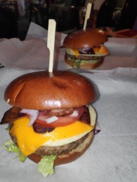 מבוא ללמידת מכונה הוא לא של חשמל!