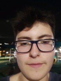 סגירת הפינה "מה יש למיכאל בפה?!"