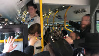 תחבורה ציבורית אינה מספקת