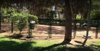 הסדרת שעות הפעילות בגינת הכלבים פינסקר בהרצליה