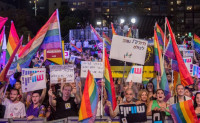 שוויון זכויות ופונדקאות ללהטב"ים