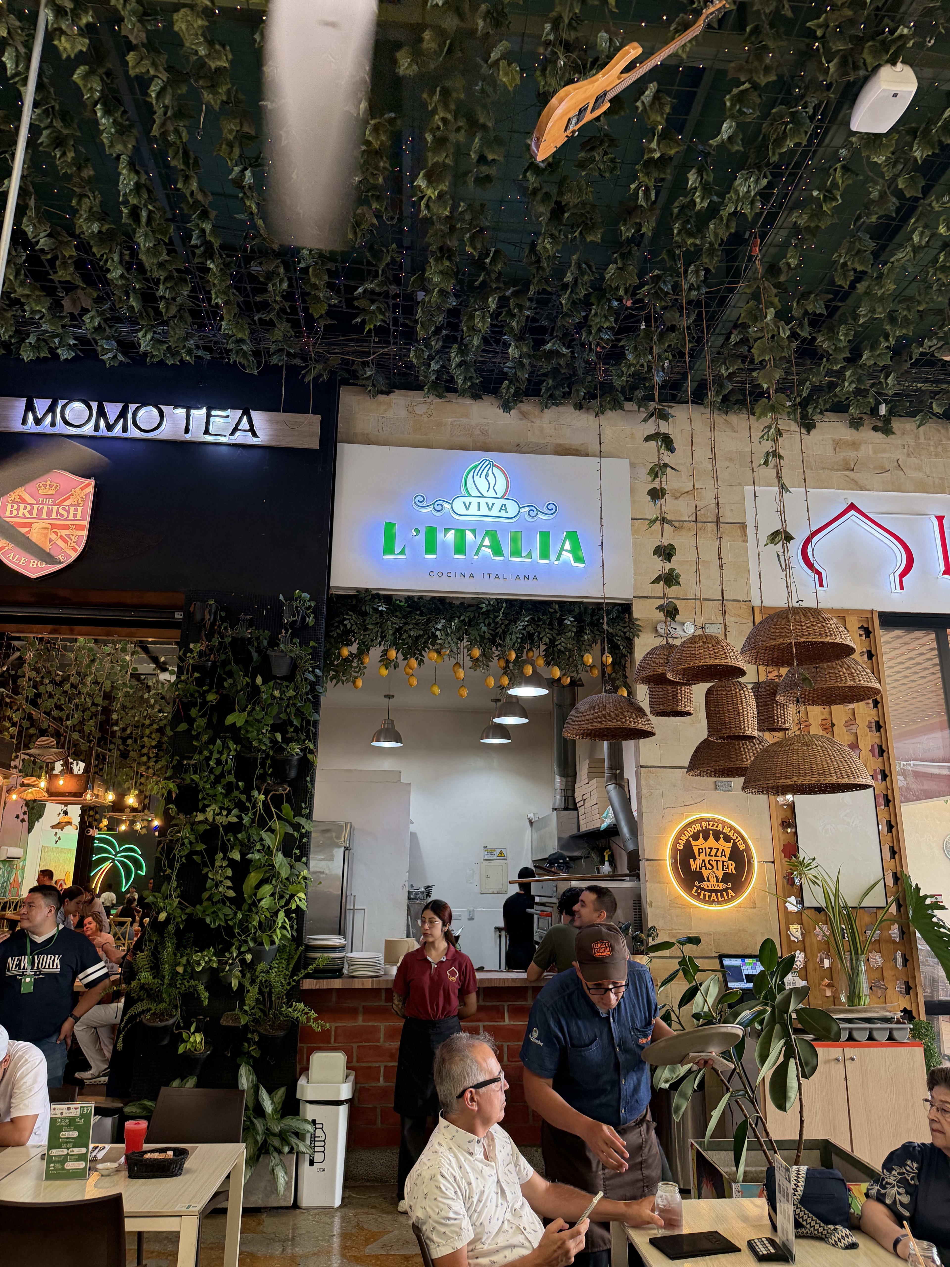 Viva L'Italia en Palmas Mall