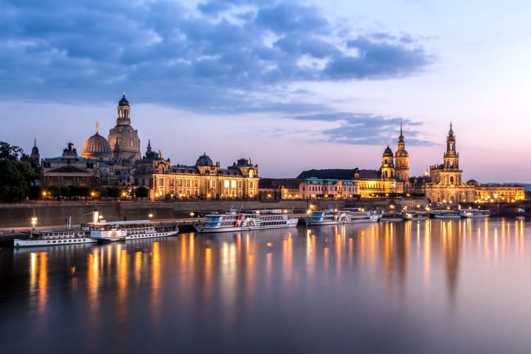 Heiraten im romantischen Dresden mit professionellen Hochzeitssängern