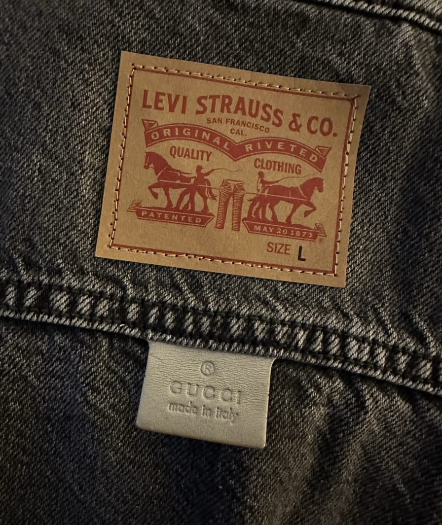 J Customs-3