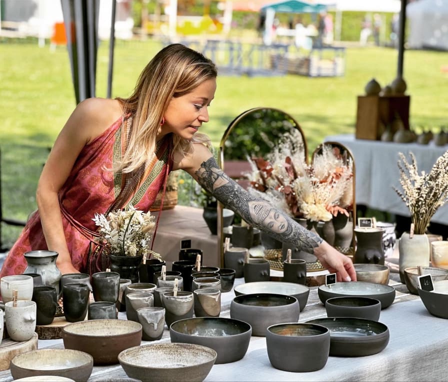 Handmade.pottery.corinne.f-0