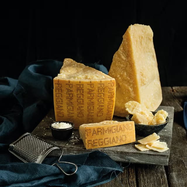 Reggiano 24 M Cuña 4.5kg