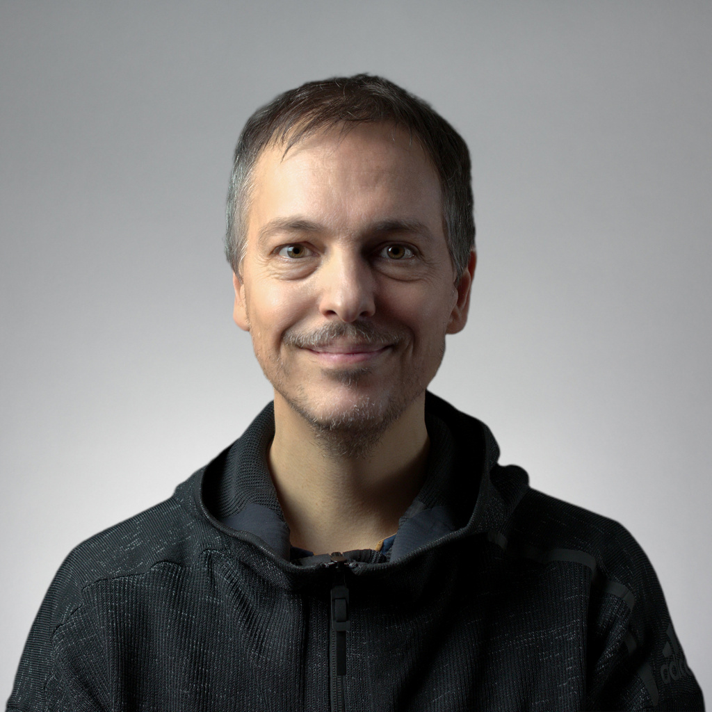 Contact photo