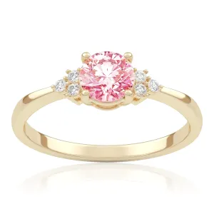 Pierścionek zaręczynowy z żółtego złota z różowym diamentem laboratoryjnym i&nbsp;diamentami laboratoryjnymi Dreamy 0,55 ct