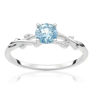 Pierścionek zaręczynowy z białego złota z niebieskim diamentem laboratoryjnym i&nbsp;diamentami laboratoryjnymi Rosie 0,41 ct 