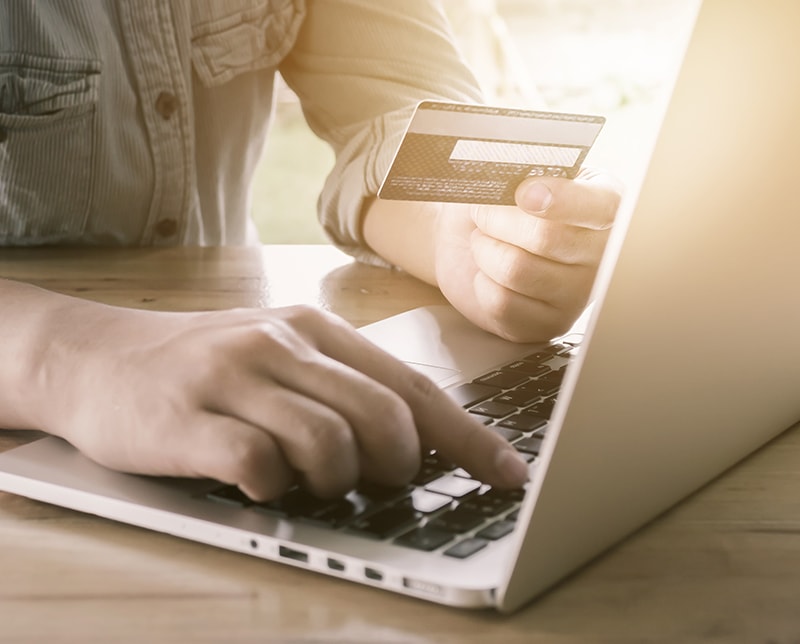 Czy możliwy jest zwrot pierścionka zaręczynowego?