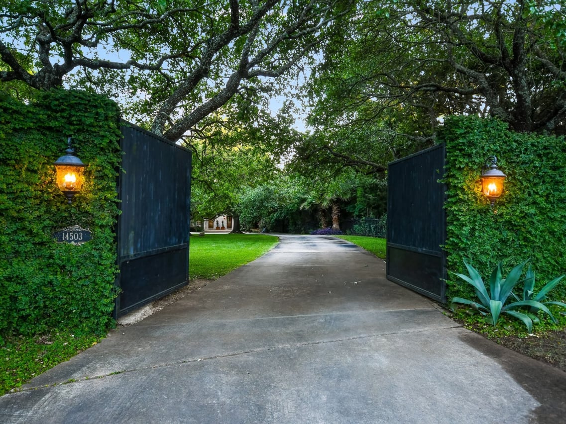 Gorgeous Lake Travis Home For Sale 14503 Ridgetop Terrace