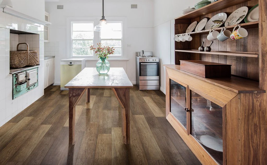 Briarwood White Oak Collection