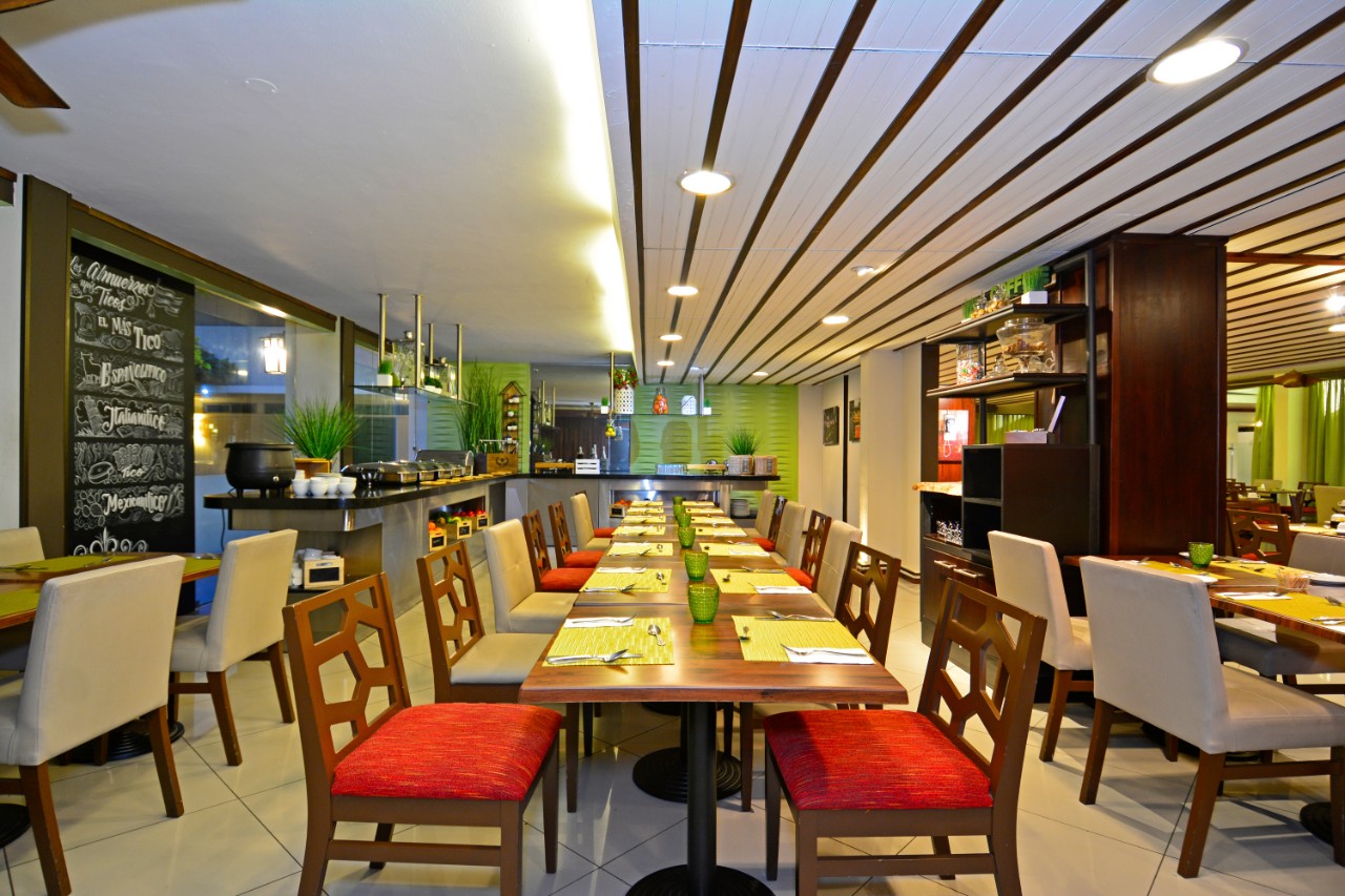 restaurante buffet sabana costa rica