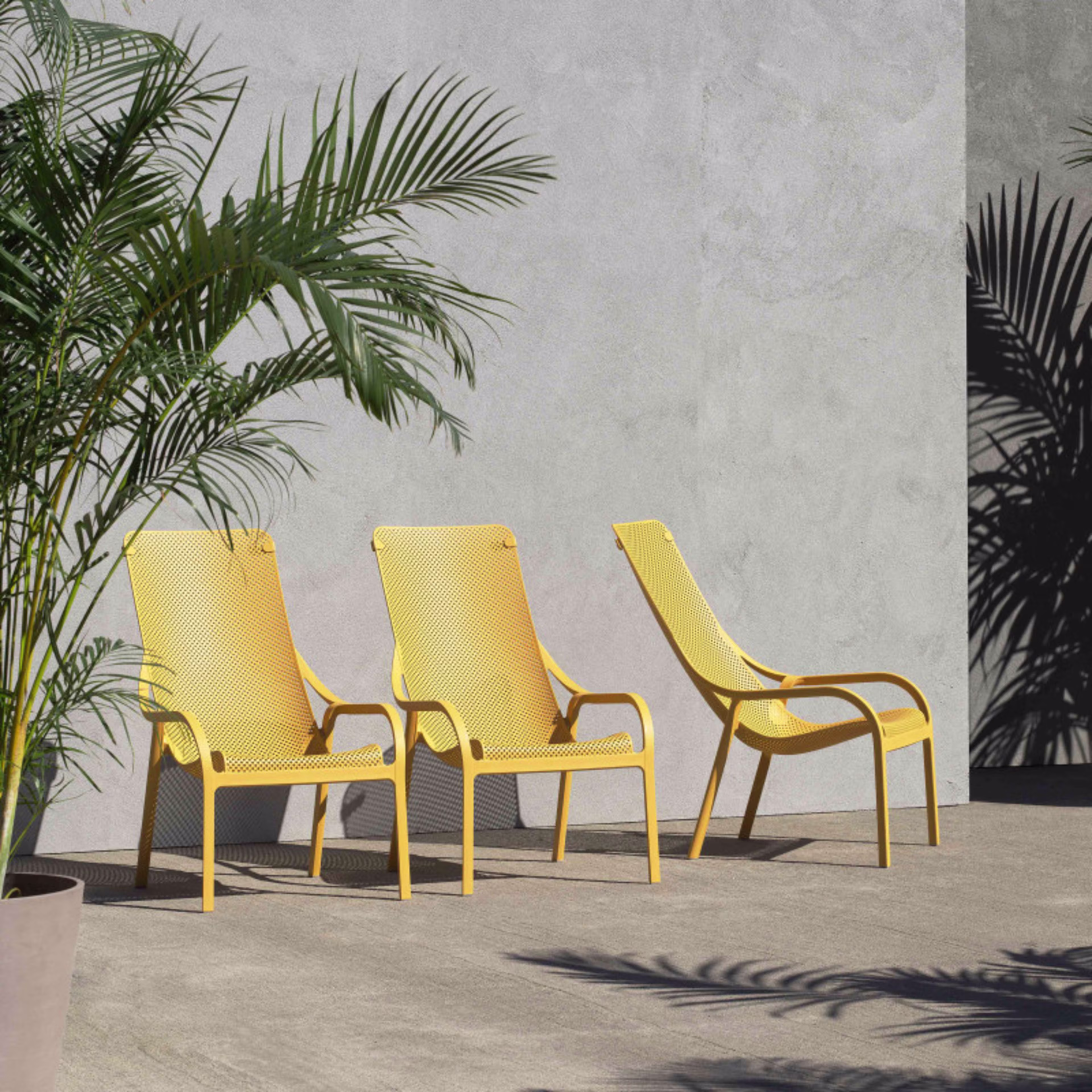 Nardi Net Stacking Resin Lounge Chair
