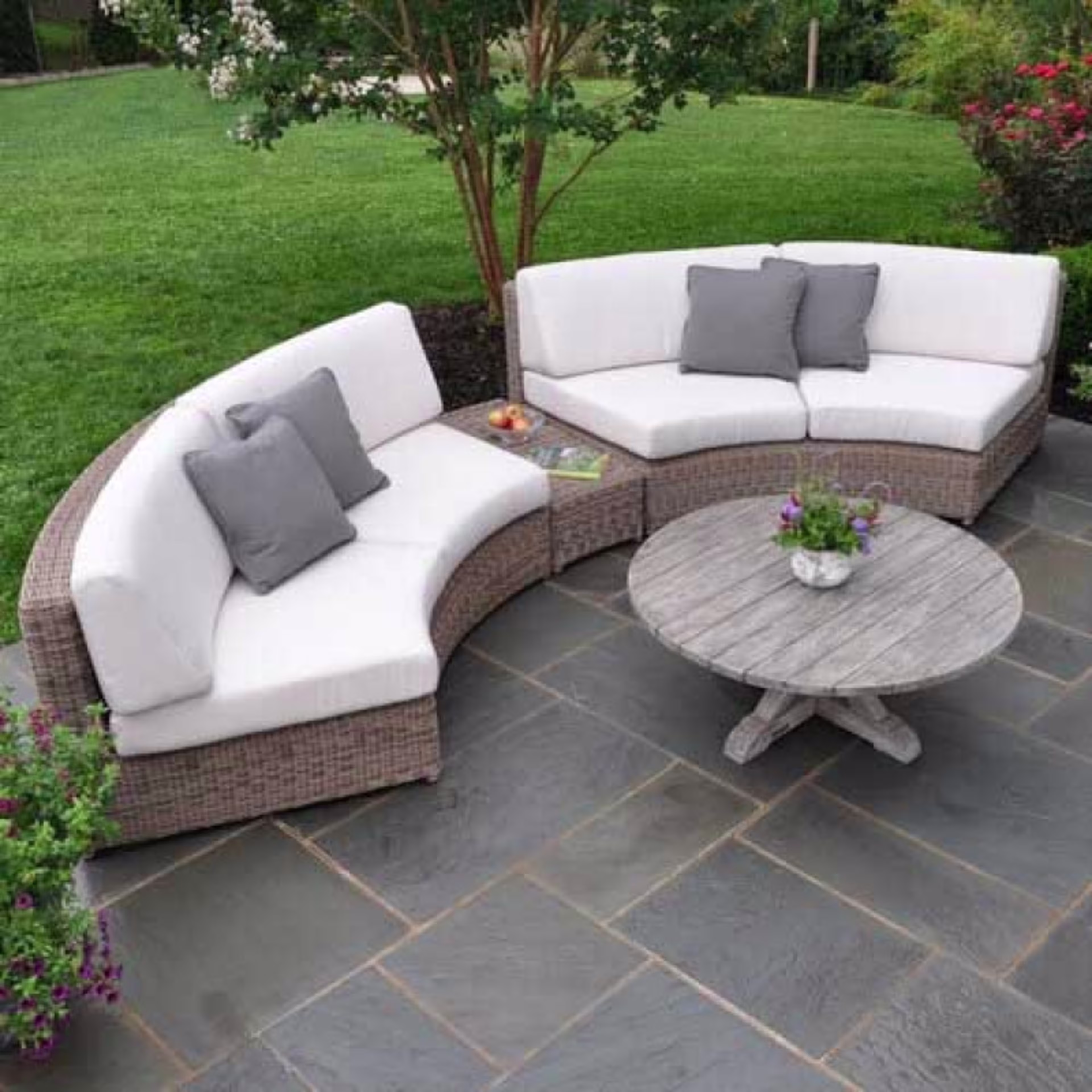 Kingsley Bate Sag Harbor Curved Armless Settee Outdoor Sectional Unit Replacement Cushion