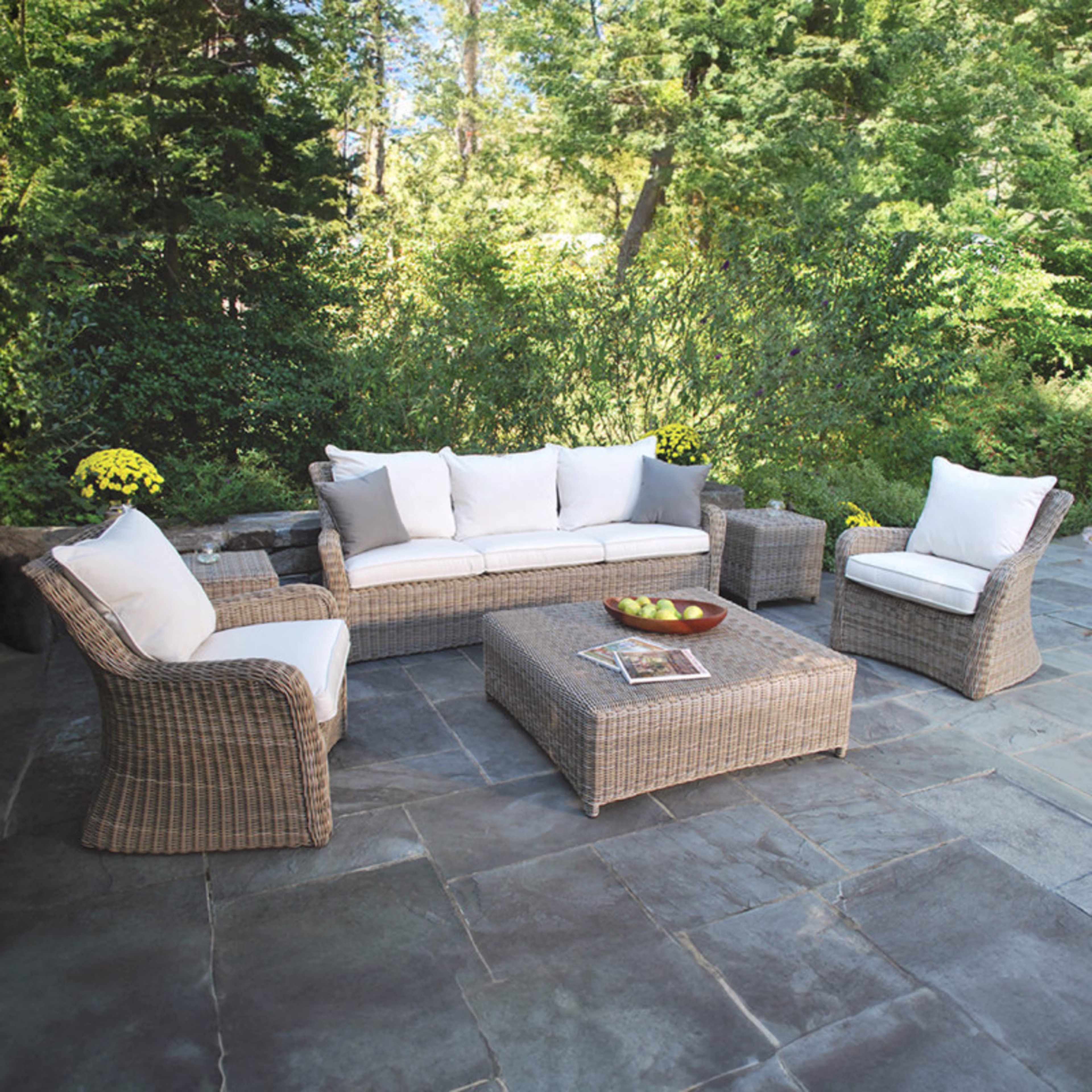 Kingsley Bate Sag Harbor Woven Sofa