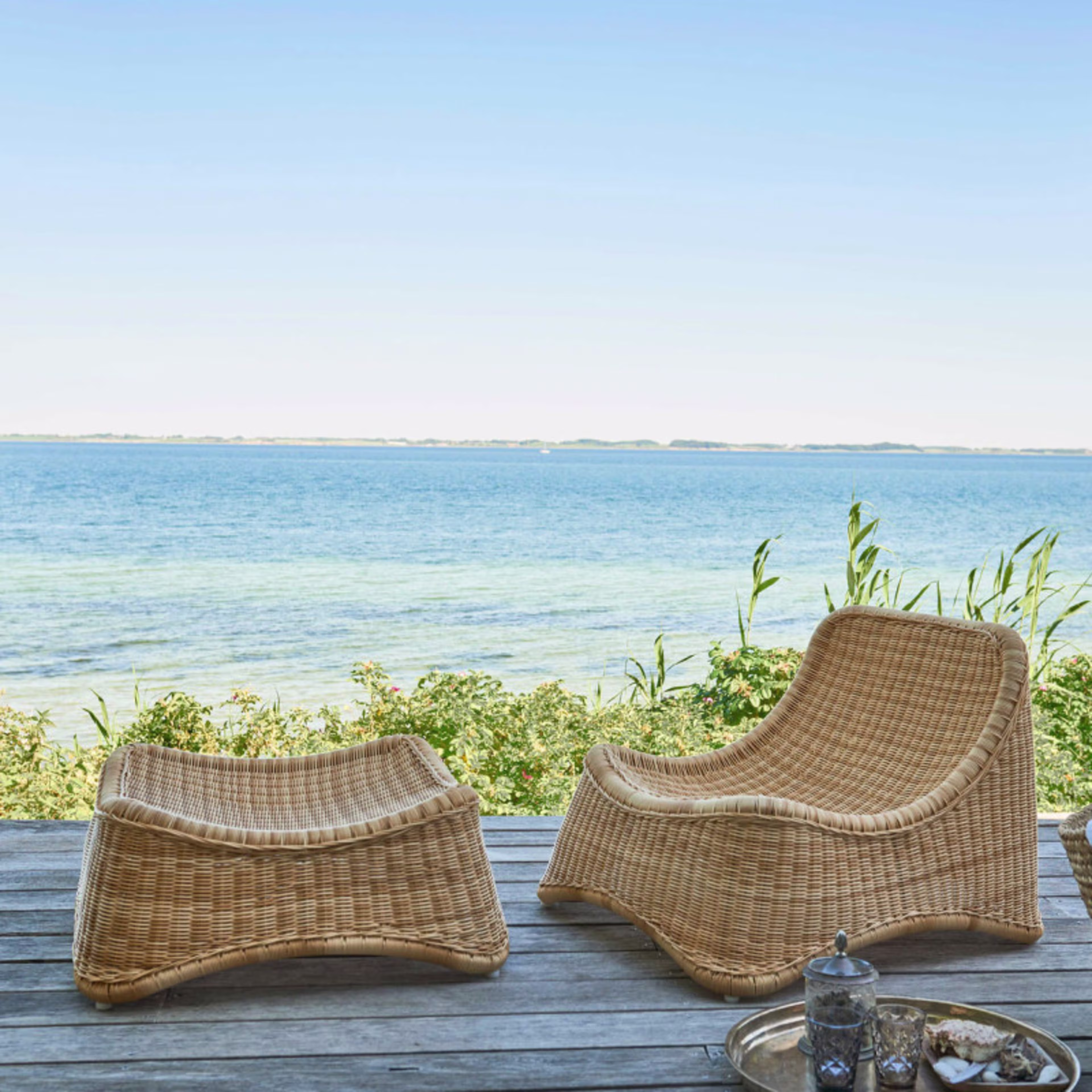 Sika Design Exterior Chill AluRattan Lounge Chair and Stool