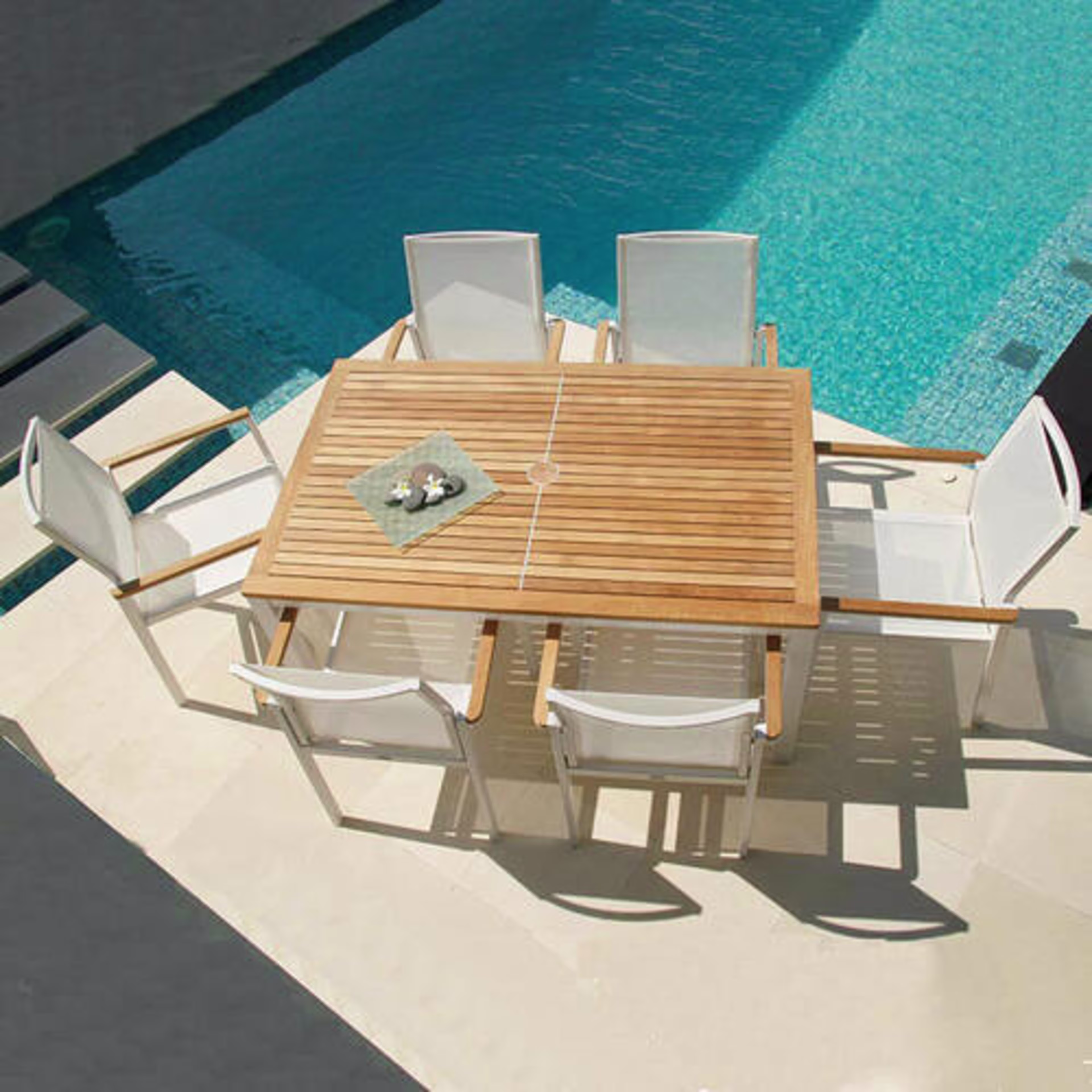 Barlow Tyrie Aura 7-Piece Rectangular Patio Dining Set